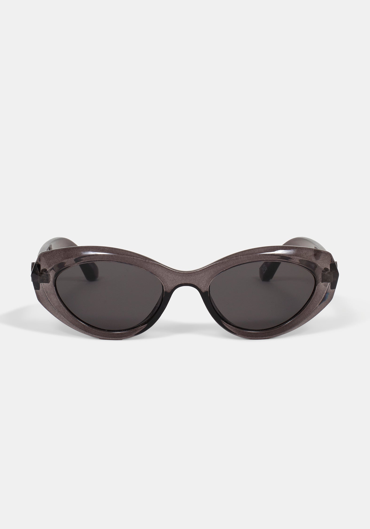 Sabre Dagger Oval Sunglasses